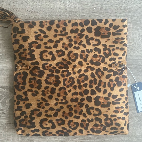 Leopard Purse - Picture 2 of 4